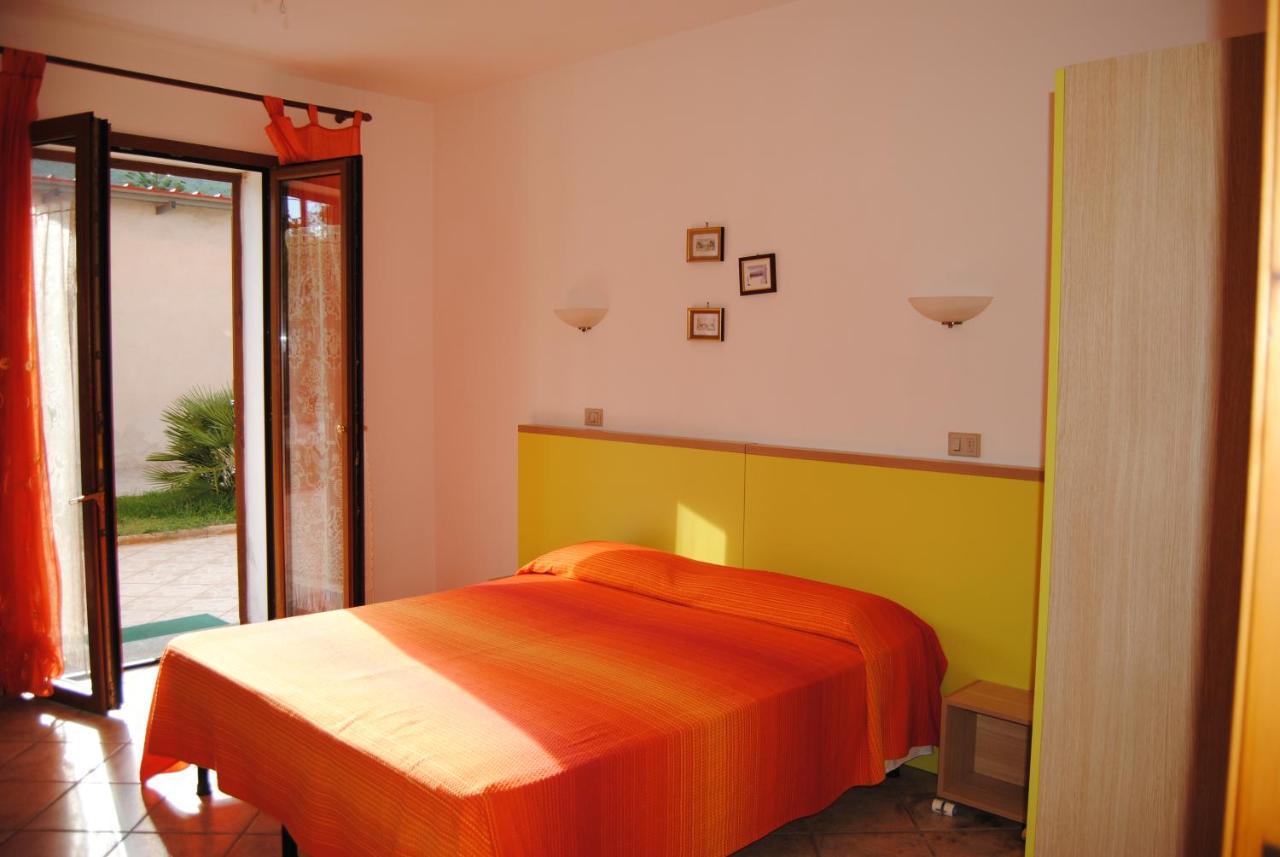 B&B Arenosu25 อาลเกโร ภายนอก รูปภาพ